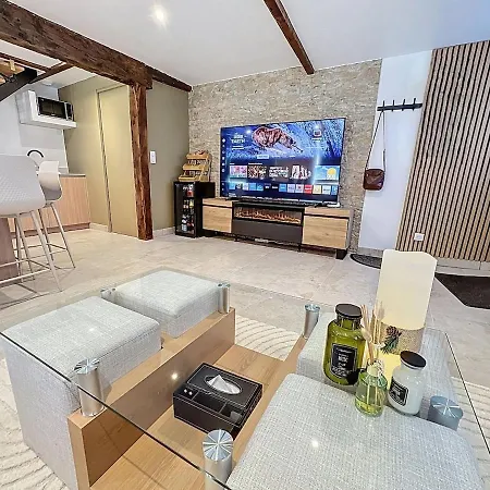 Vakantiehuis L'elegance Au Comminges - Balneo, Cinema & Confort Saint-Bertrand-de-Comminges