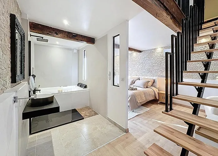 L'elegance Au Comminges - Balneo, Cinema & Confort Ferienhaus Saint-Bertrand-de-Comminges